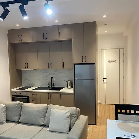 דירה Tirana Stay Suites *